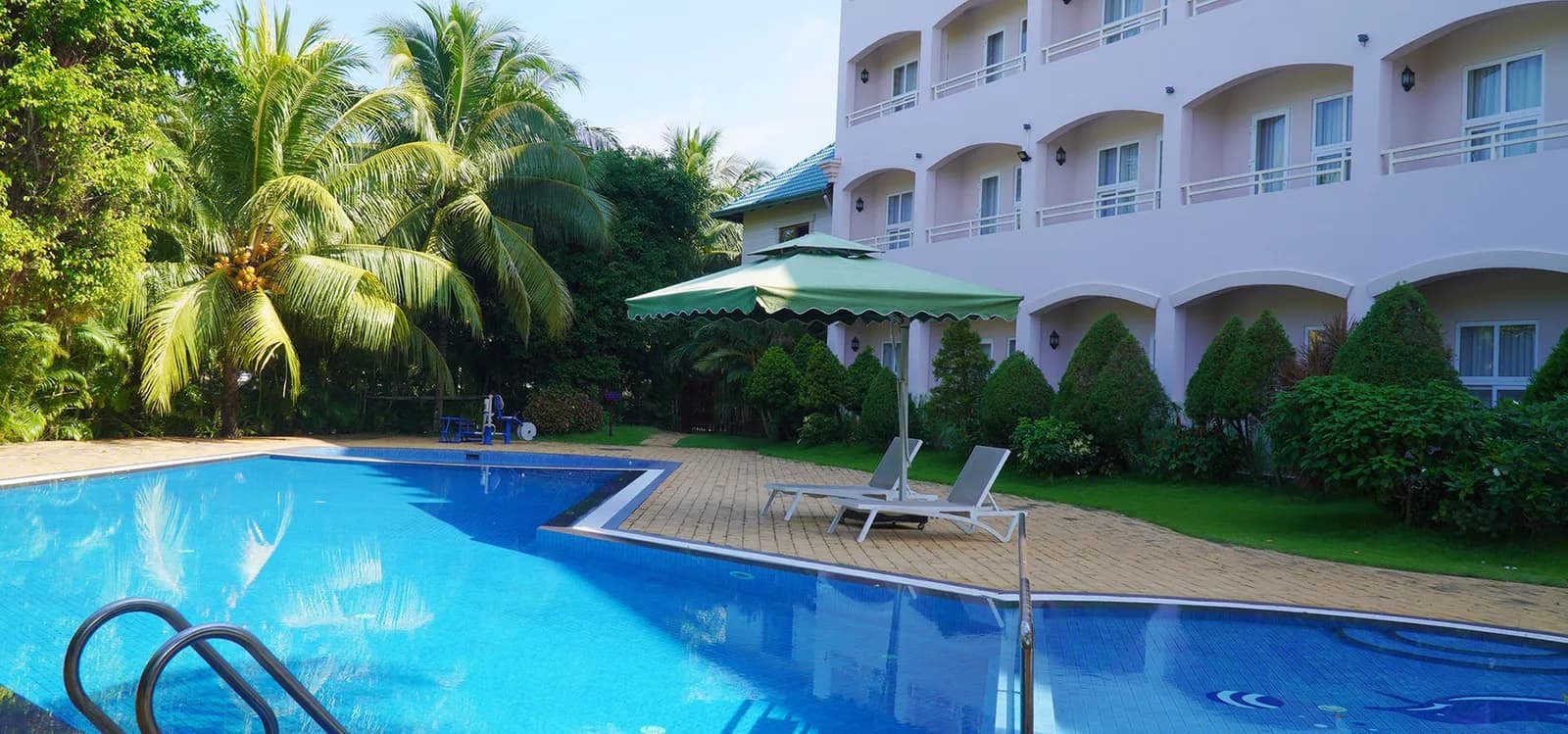 Hòa Bình Rạch Giá Resort