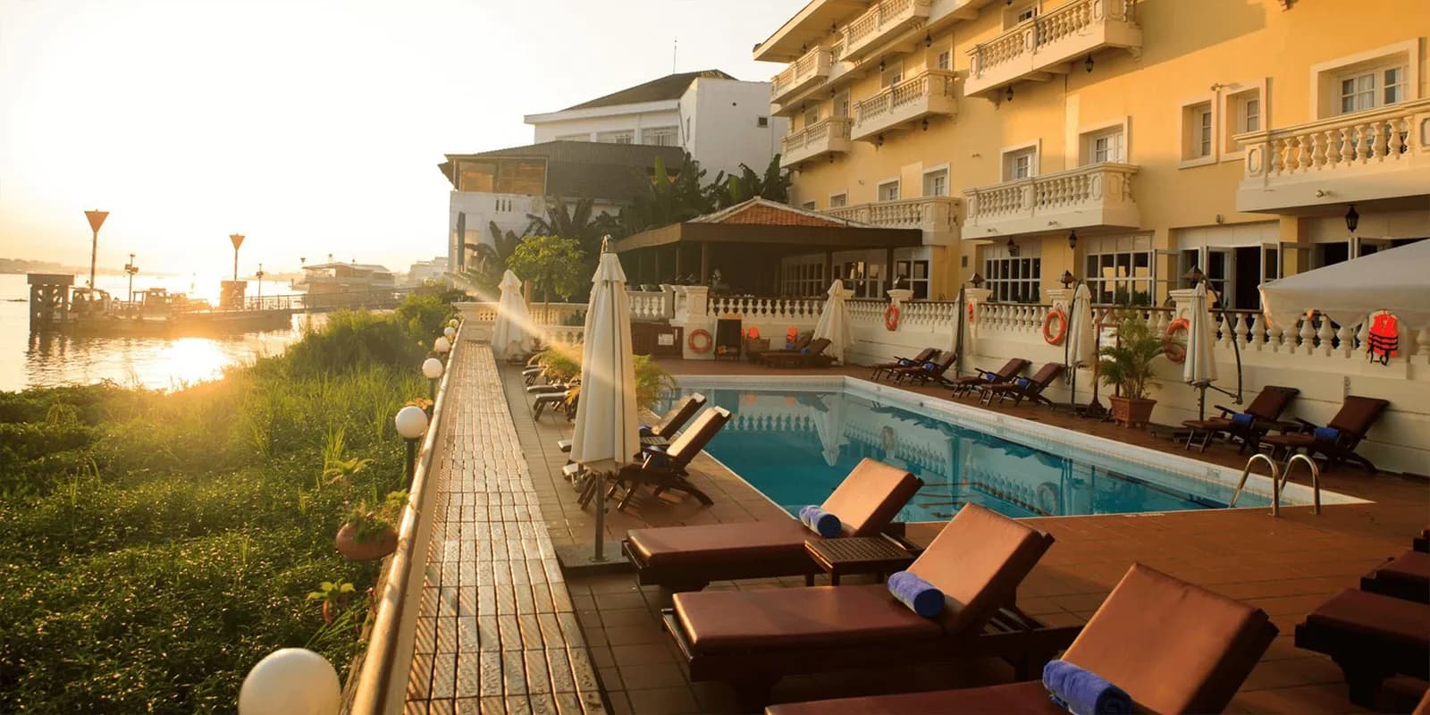 Victoria Châu Đốc Hotel