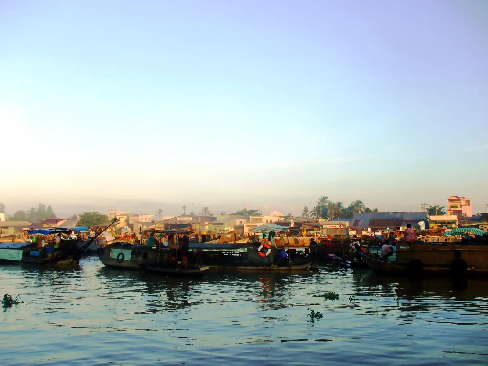 Chợ truyền thống An Giang — nét văn hóa thương hồ độc đáo