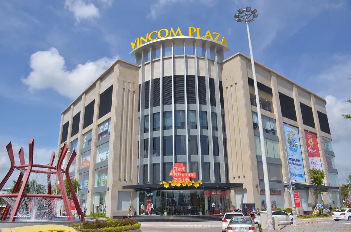 Vincom Plaza Long Xuyên